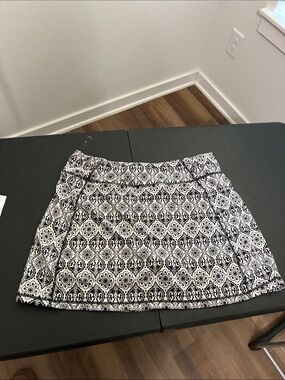 Kyodan Black and White Printed Active Skort
